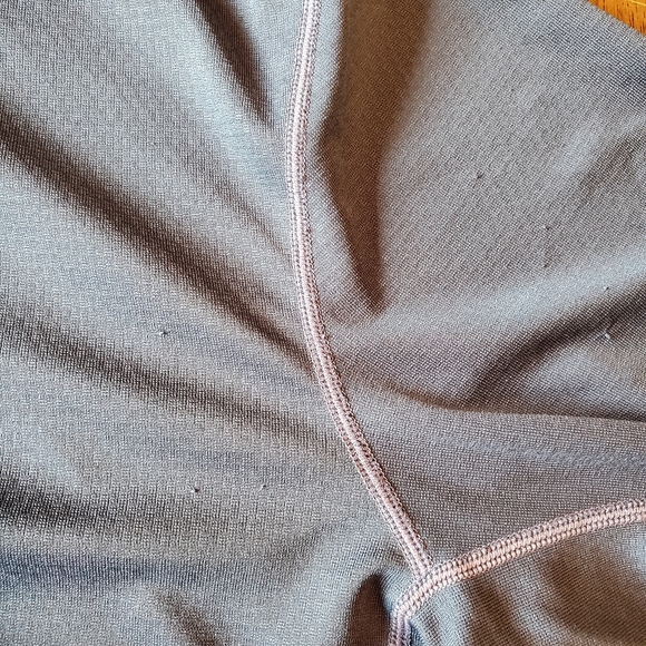 REI Men's thermal under shirt sz L - Picture 4 of 5